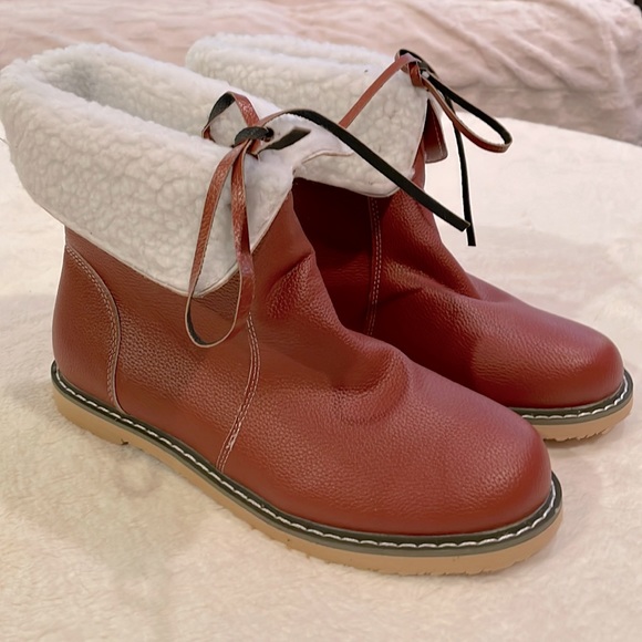 Shoes - Boots**